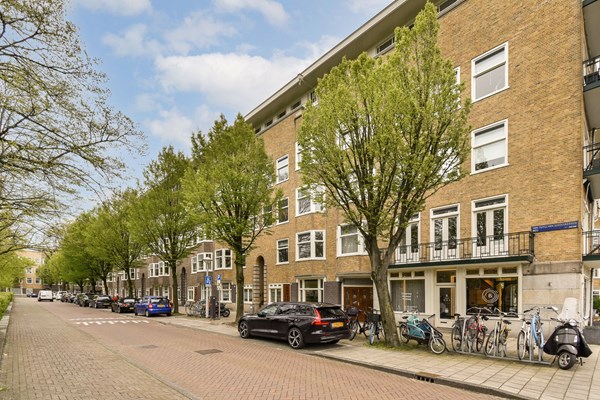 Sold: Van Tuyll van Serooskerkenweg 121, 1076 JJ Amsterdam